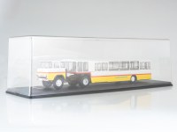 Бокс для моделей  40x11x12 см мм  с черной подставкой (SSM)
